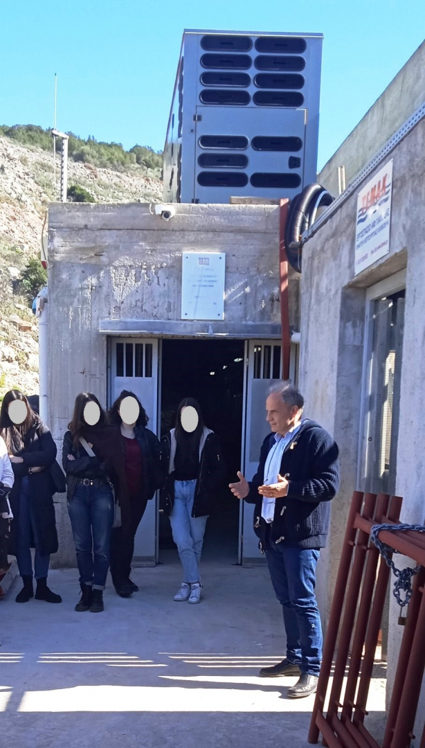 Μαθητές του Γυμνασίου Ύδρας σε περιβαλλοντικό πρόγραμμα