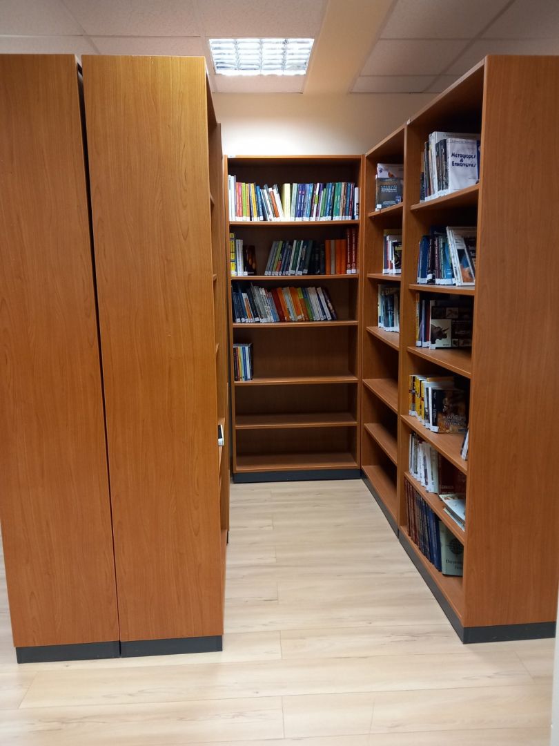 Σχολική δανειστική βιβλιοθήκη