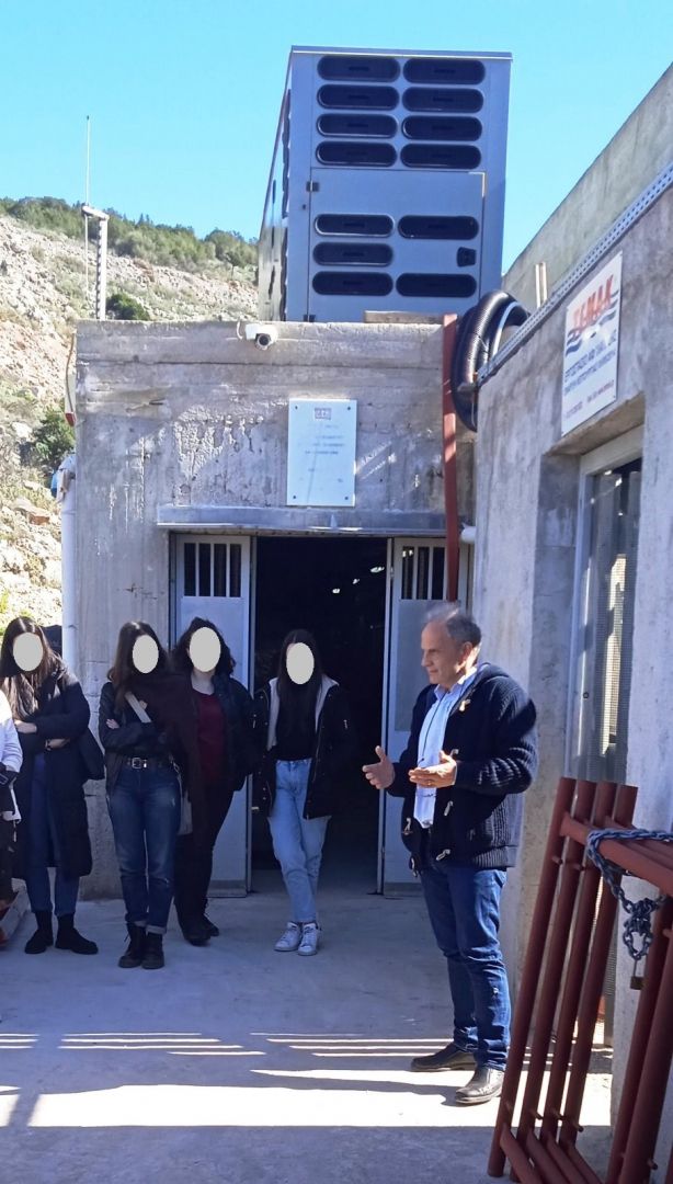 Μαθητές του Γυμνασίου Ύδρας σε περιβαλλοντικό πρόγραμμα