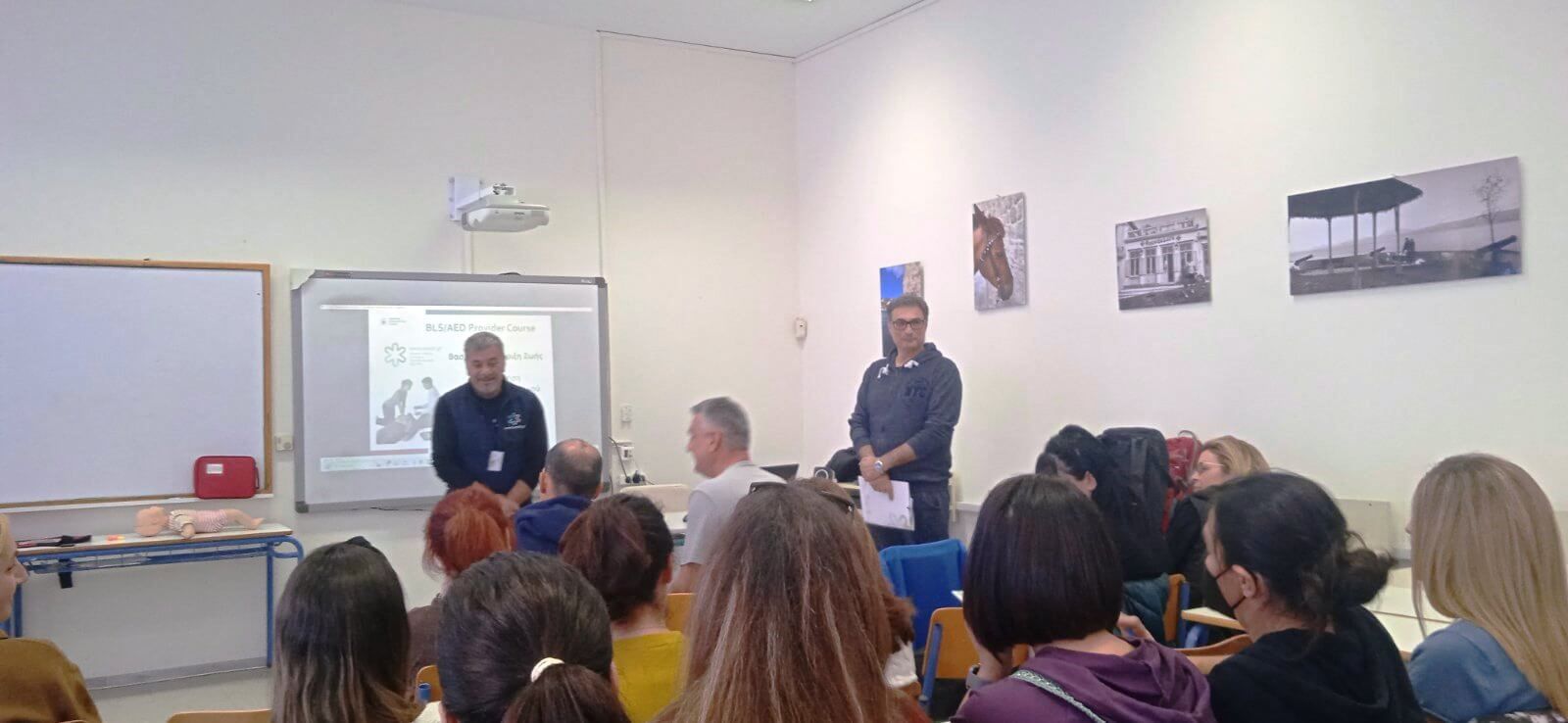 Επιμόρφωση των εκπαιδευτικών του Γυμνασίου Ύδρας